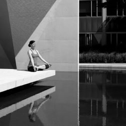 Yoga, girl, woman — Dr Lynn Puana - Innovative Integrative Medicine Designed for Long-Term Wellness