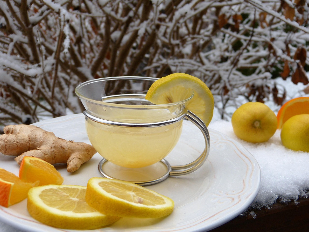 Ginger, hot lemon, tea — How a chiropractor can improve your posture?