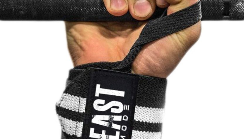 Maximizing Your Lifts: The Power of Wrist Wraps in Weightlifting