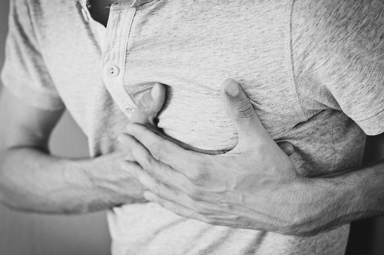 Man, heartache, chest pain — Take Advantage of Our Business Referral Franchise Opportunities