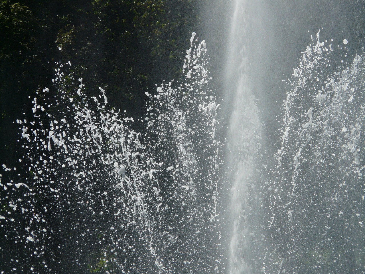Fountain, water, water feature — The different Benefits of Erotic Massage