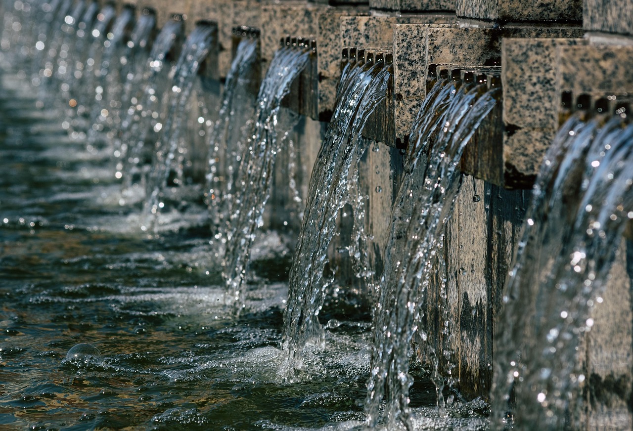 Fountain, beam, nature — Try Resume Build For Great Quality CVs And Resumes