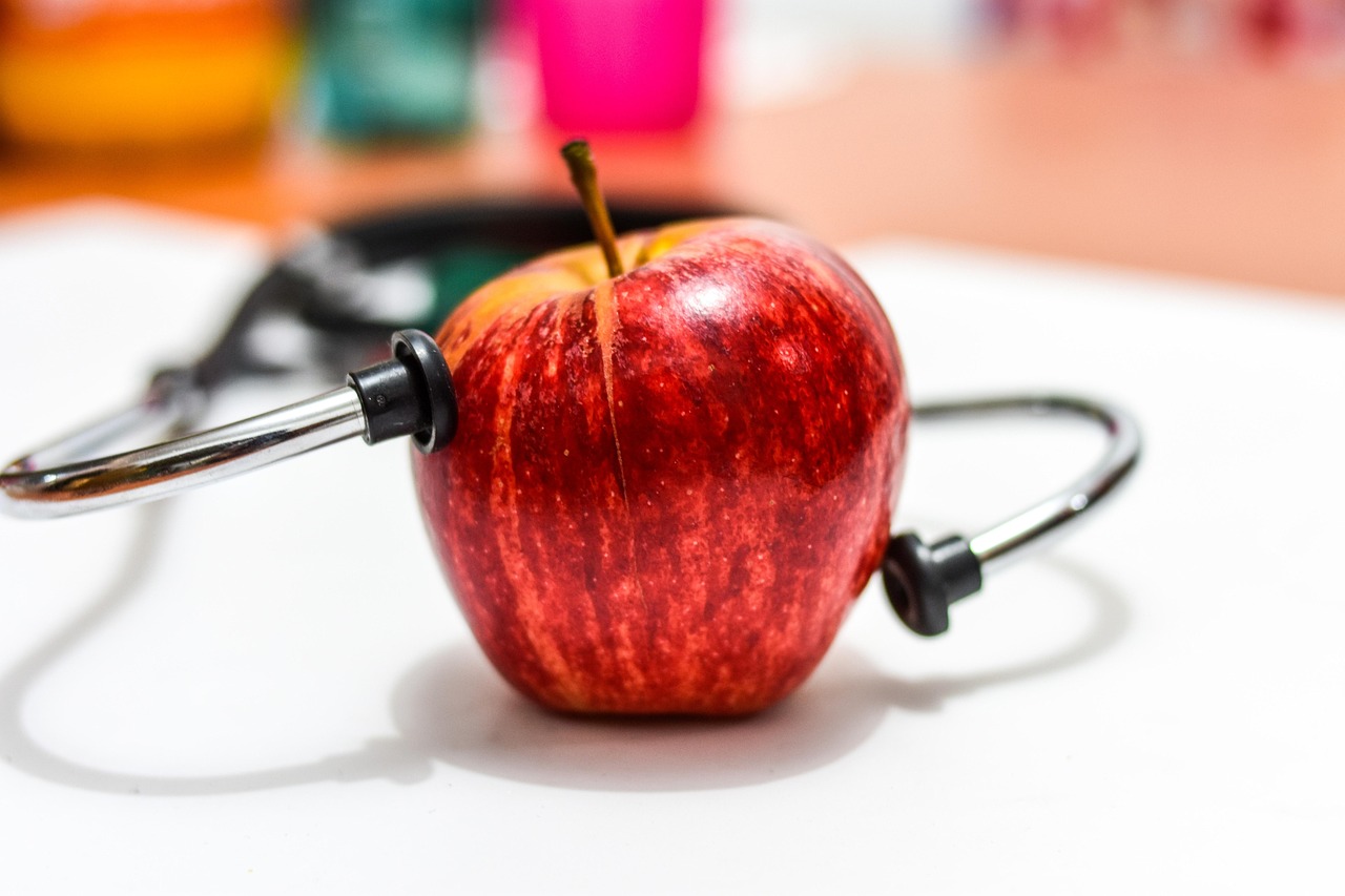 Apple, manzana, health — What are the Roles of Home Nurses?