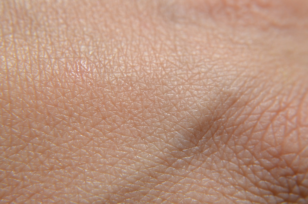 Skin, hand, health — What is Hyperbaric Medicine?